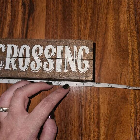 T-Rex Crossing Wooden Dinosaur Decorative Sign - Picture 4 of 4